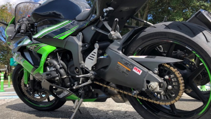 バイク フルゴールドチェーン ゴールドチェーン バイクチェーン 520-120L Ｏリング 【送料無料・かんたん決済】 最安値!530-120L バイクチェーン フルゴールド クリップ付属 用途で